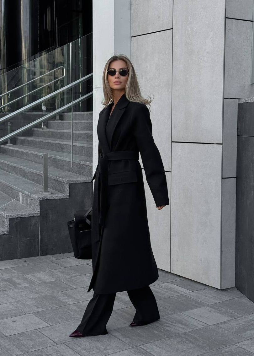 Класичне двобортне пальто