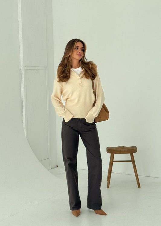 Светр з коміром поло