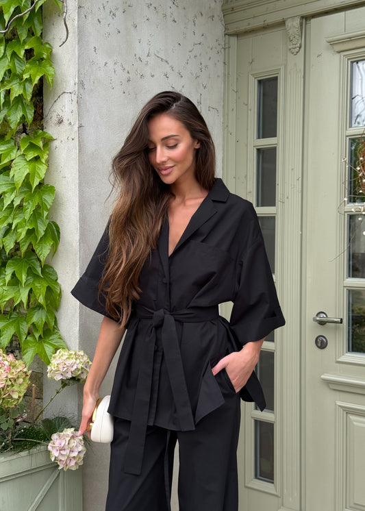 Котоновий костюм із поясом