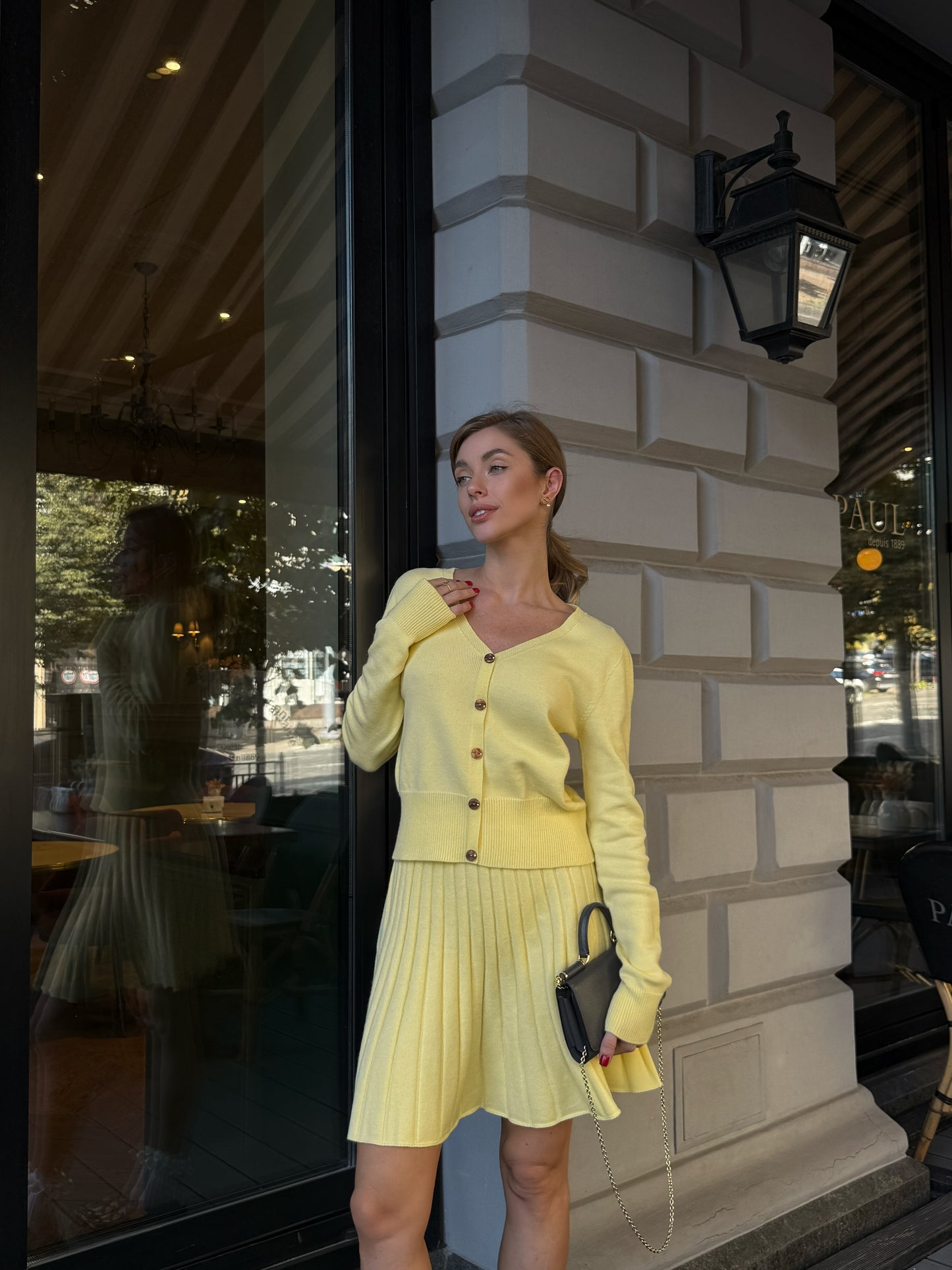 Трикотажний костюм зі спідницею