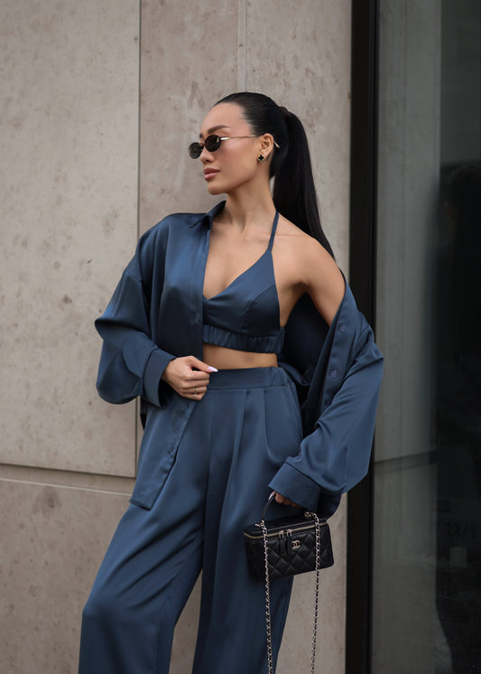 Сатиновий костюм з трьох елементів