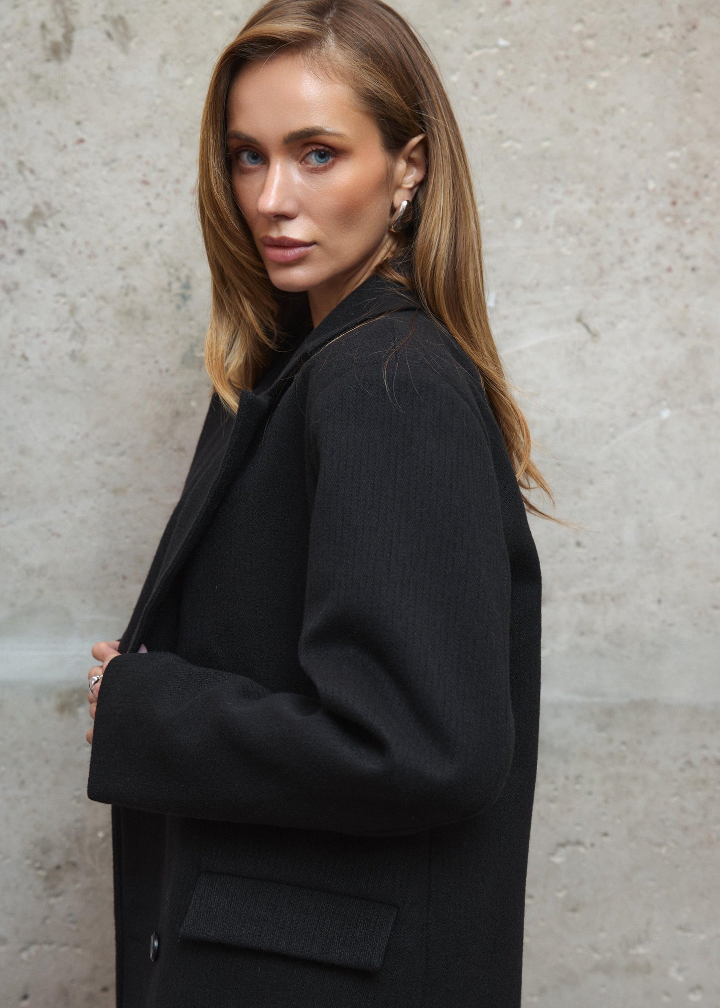 Утеплене пальто з вовни