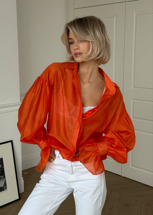 Напівпрозора сорочка