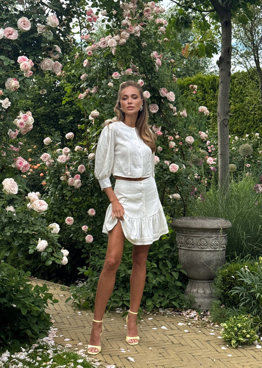 Костюм з м’якого льону в молочному відтінку