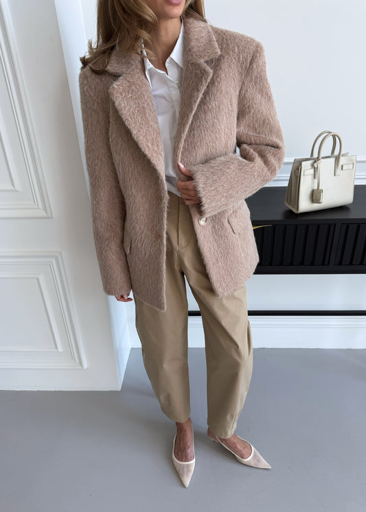 Жакет-пальто з фактурної тканини