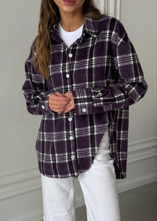 Сорочка з акцентним розрізом