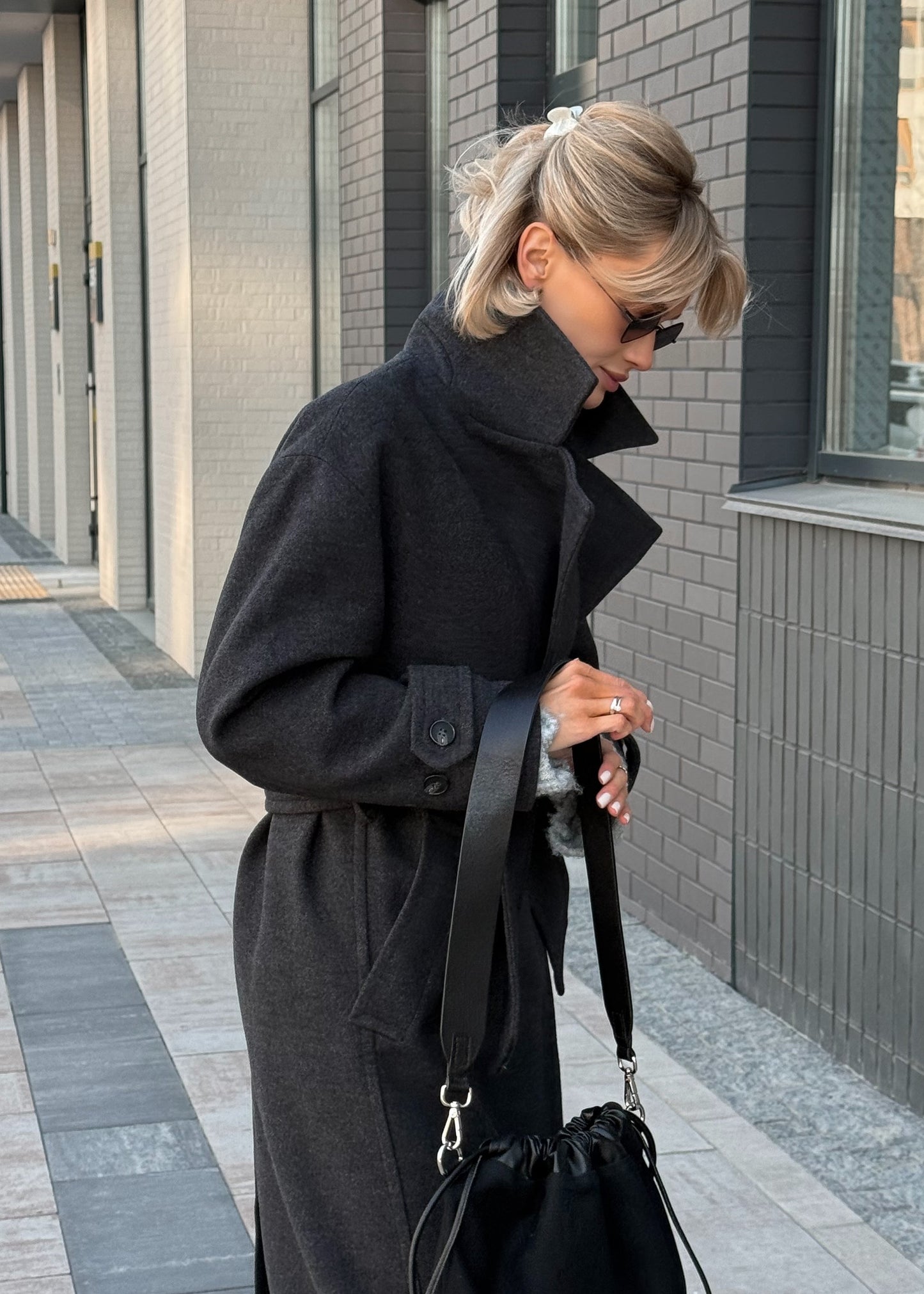 Пальто з вовною у складі