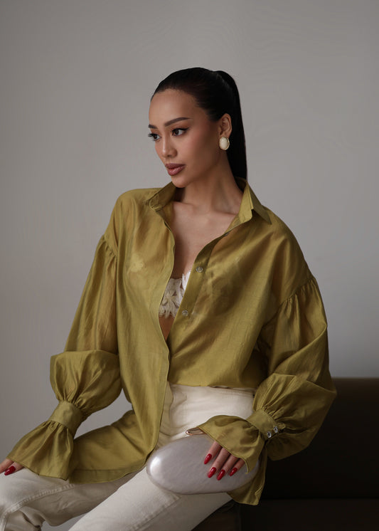 Напівпрозора сорочка