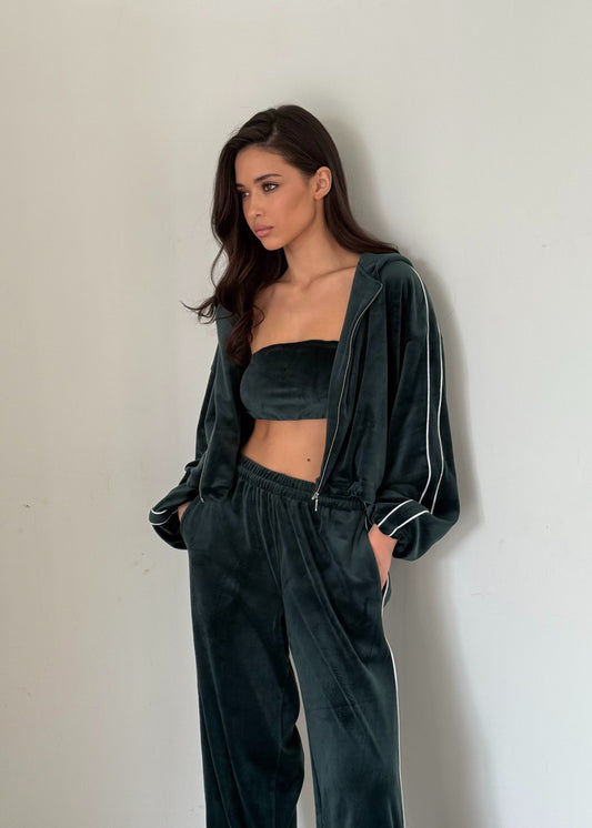 Костюм з трьох елементів