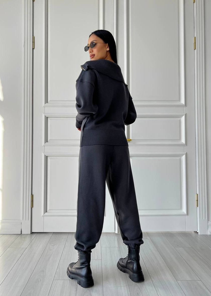 Костюм з вовни мериноса