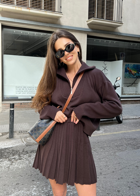 В'язаний сет зі спідницею