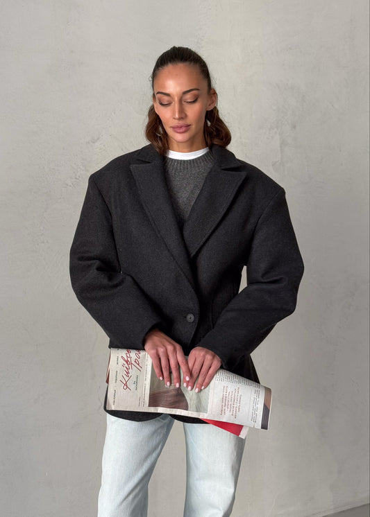 Вкорочений жакет-пальто