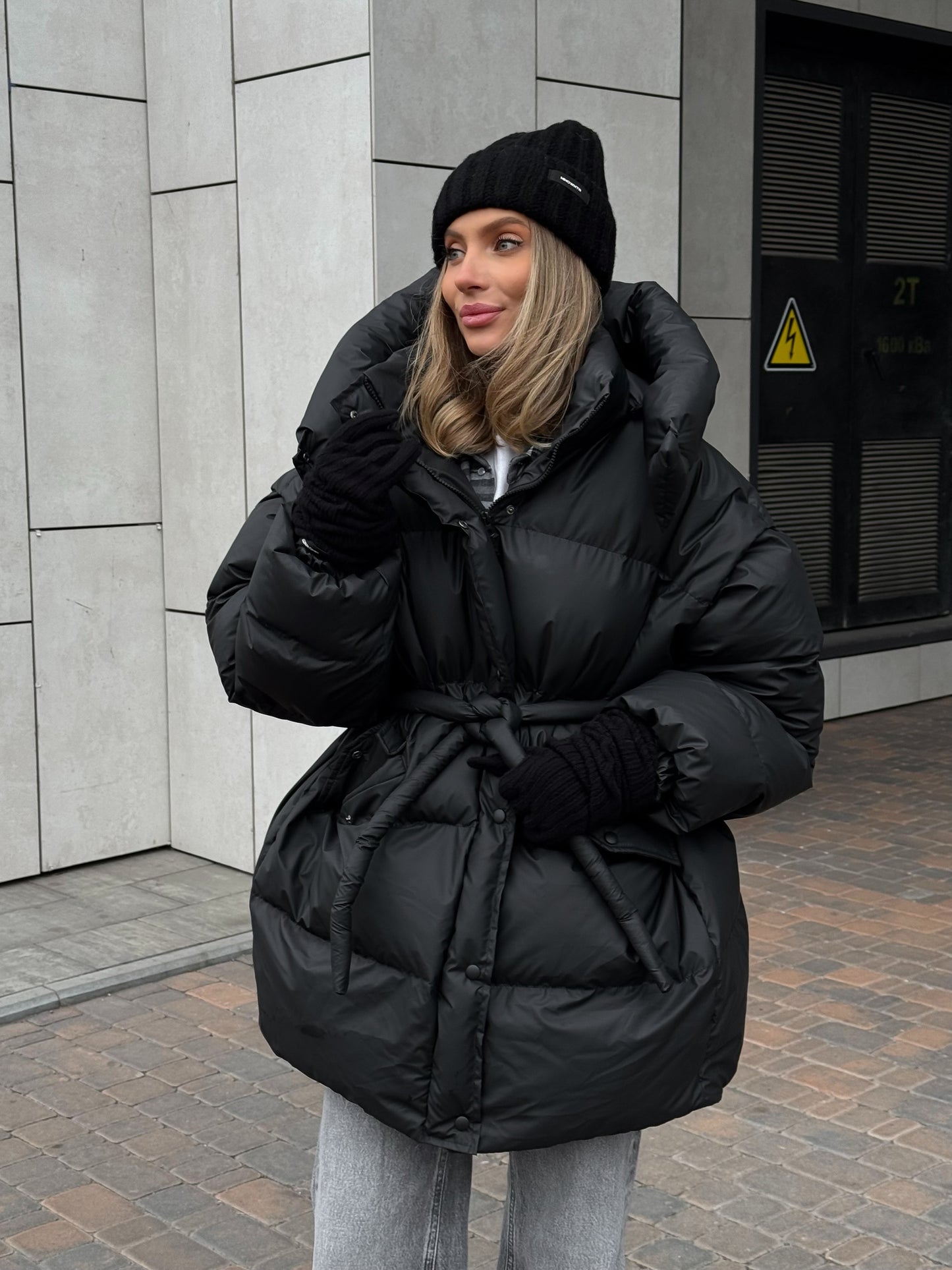 Зимовий пуфер-трансформер