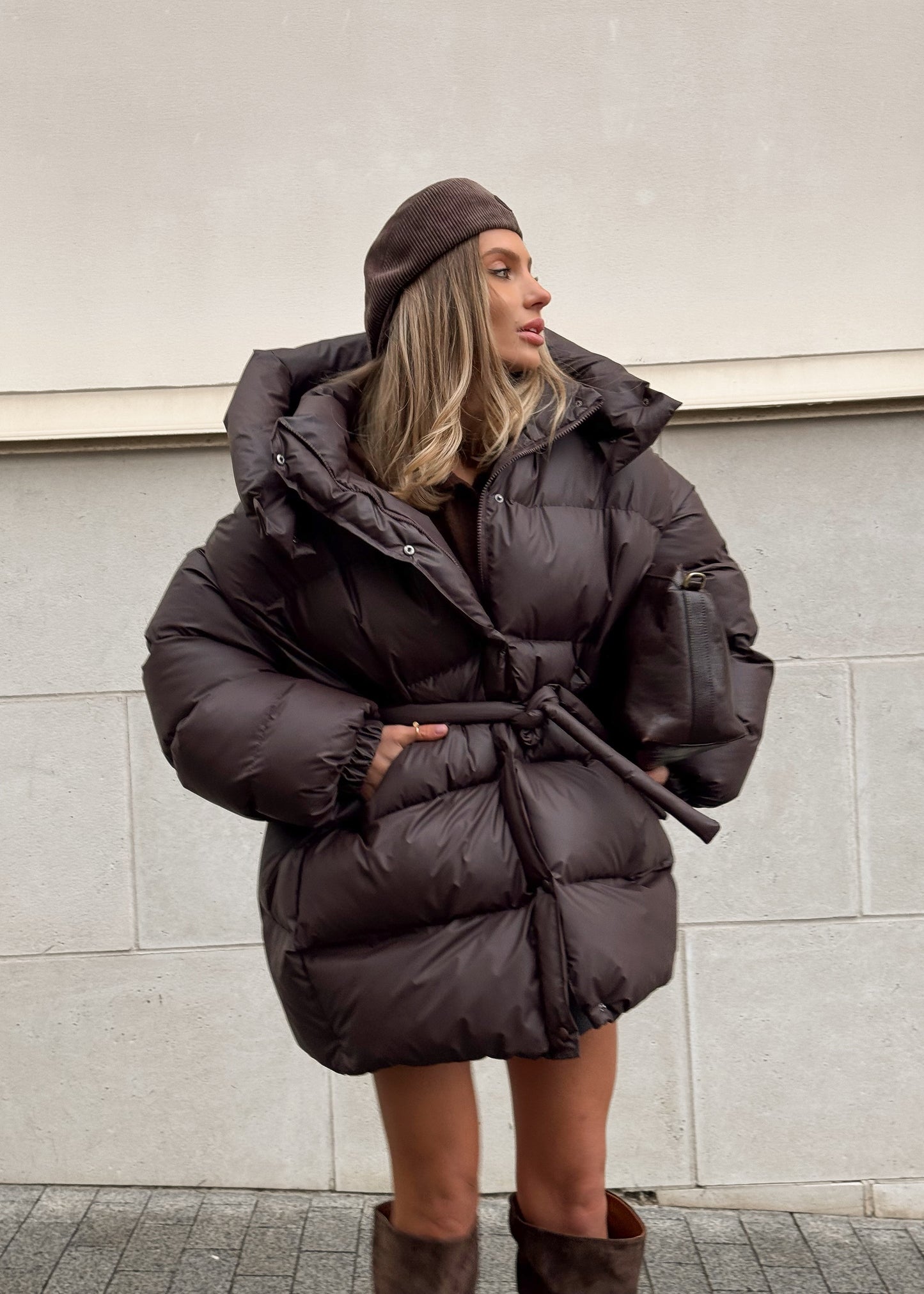 Зимовий пуфер-трансформер