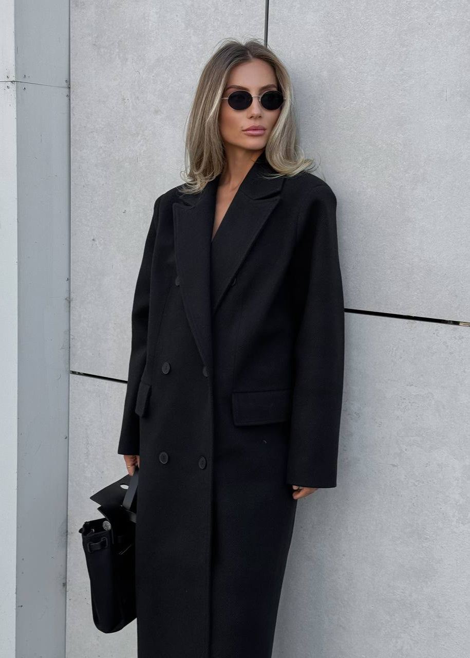 Класичне двобортне пальто