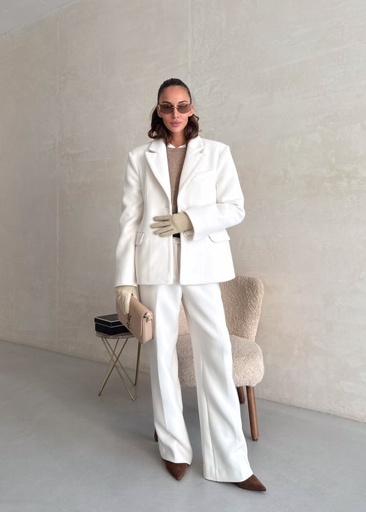 Приталений жакет-пальто