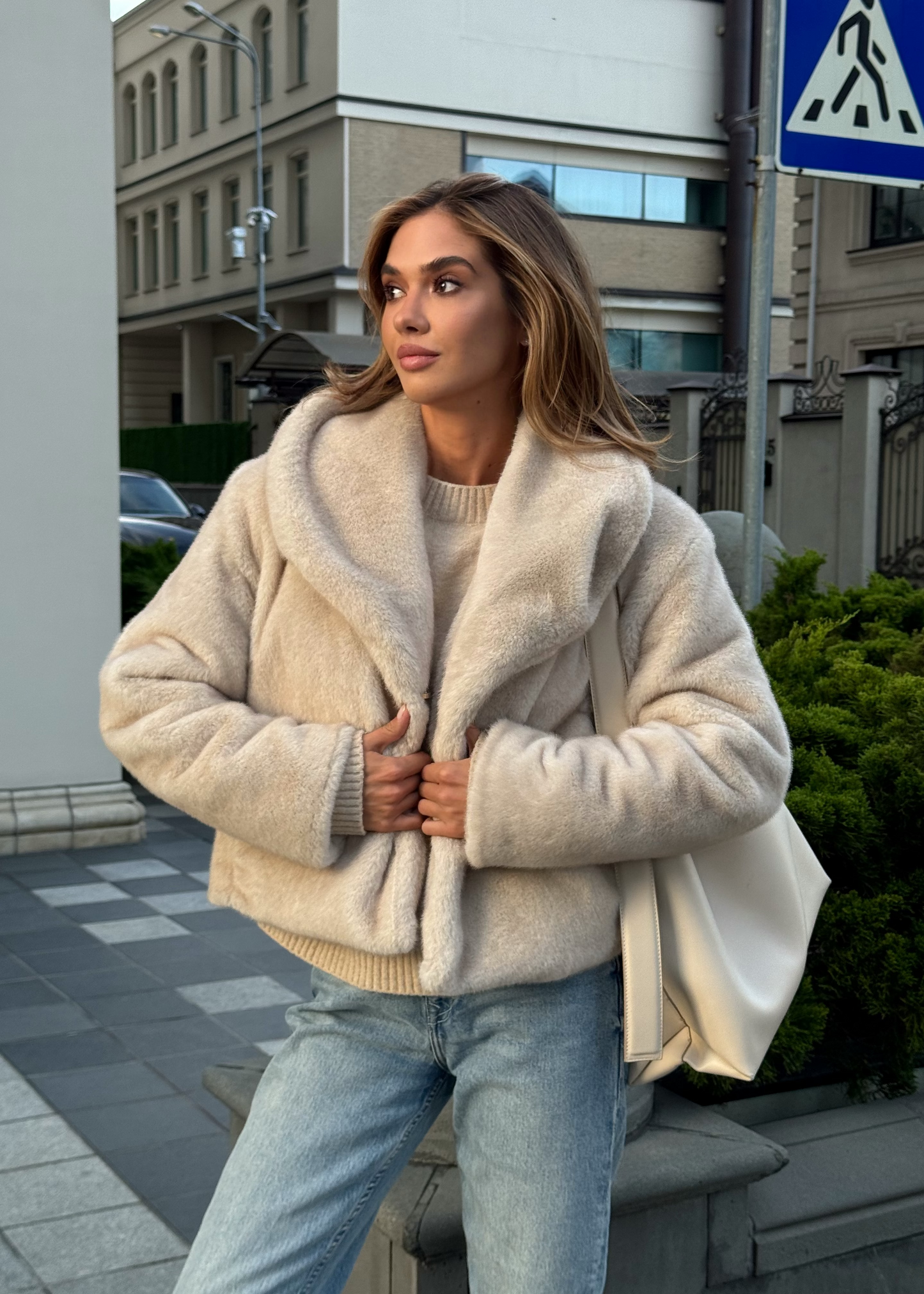 Шуба з екохутра