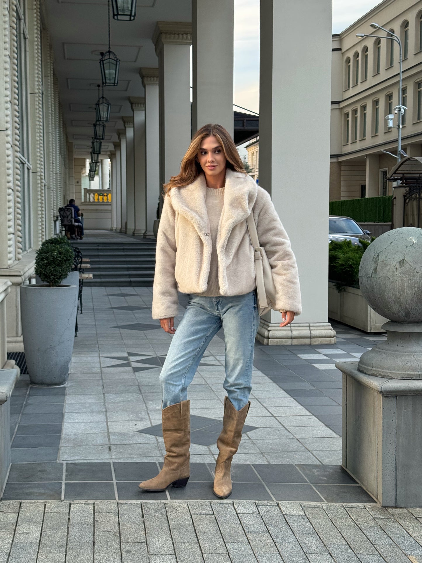 Шуба з екохутра