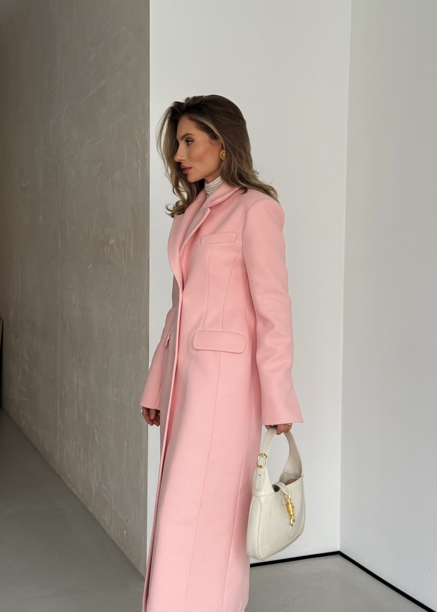 Силуетне пальто