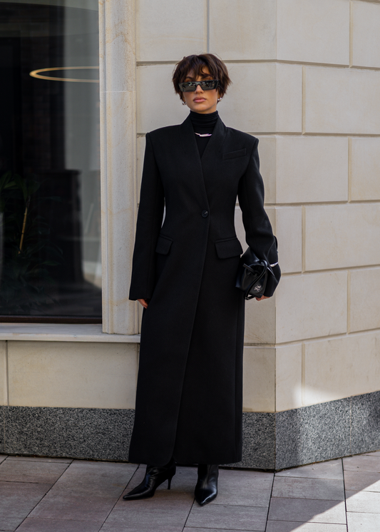 Зимове подовжене пальто