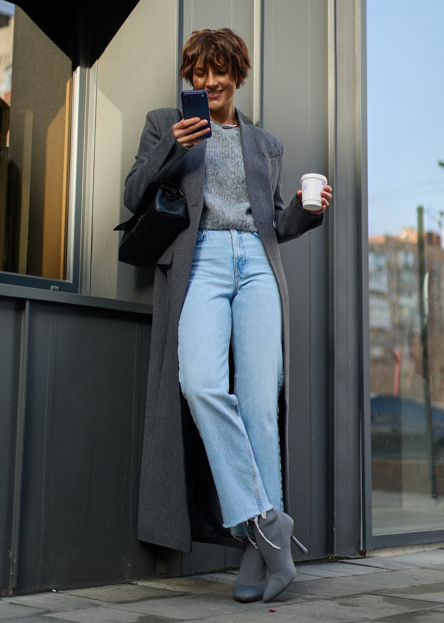 Зимове подовжене пальто