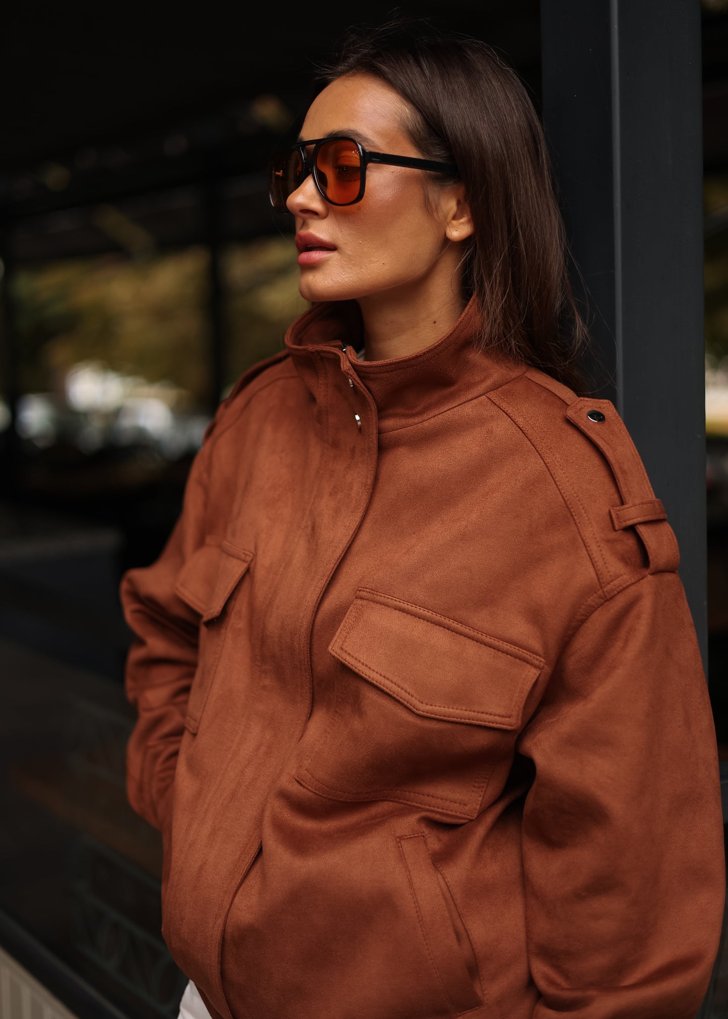 Замшевий бомбер