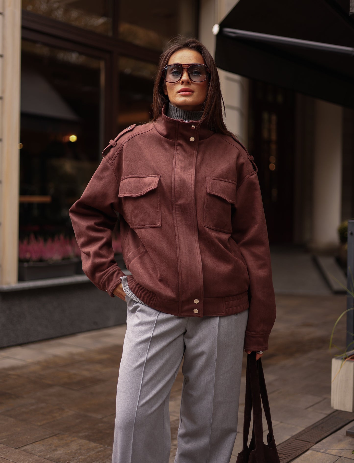 Замшевий бомбер