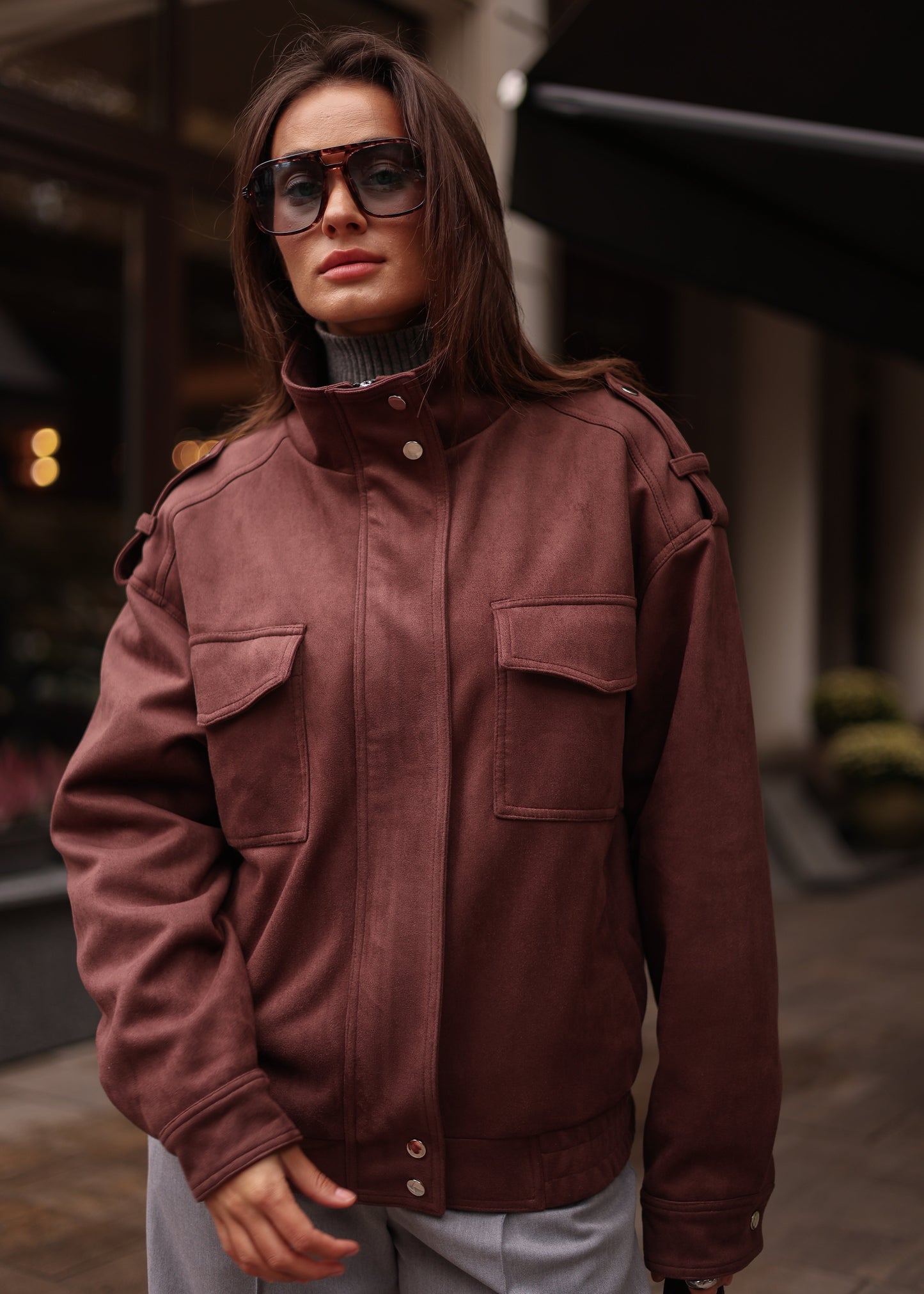 Замшевий бомбер