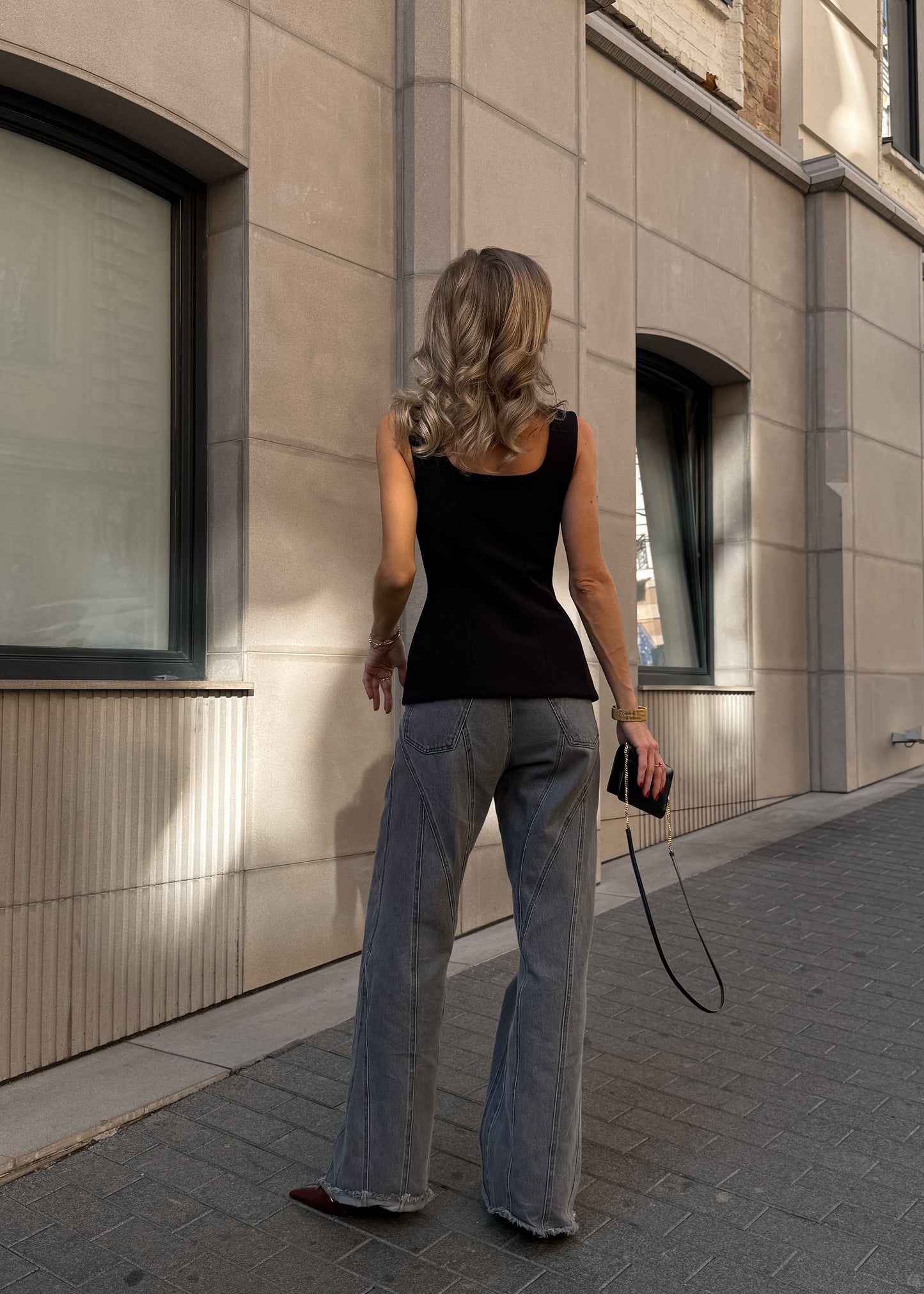 Корсет з акцентною блискавкою