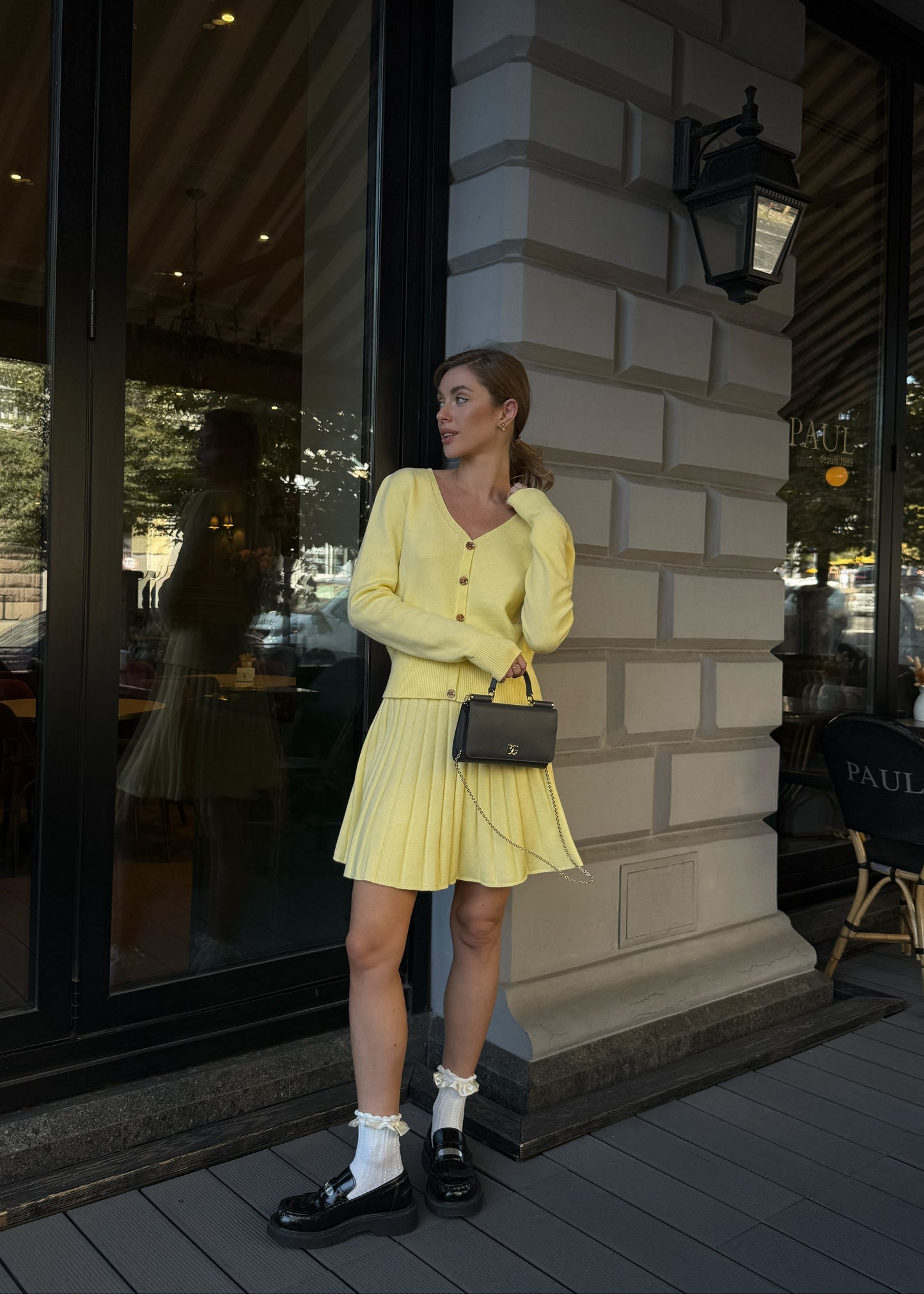 Трикотажний костюм зі спідницею