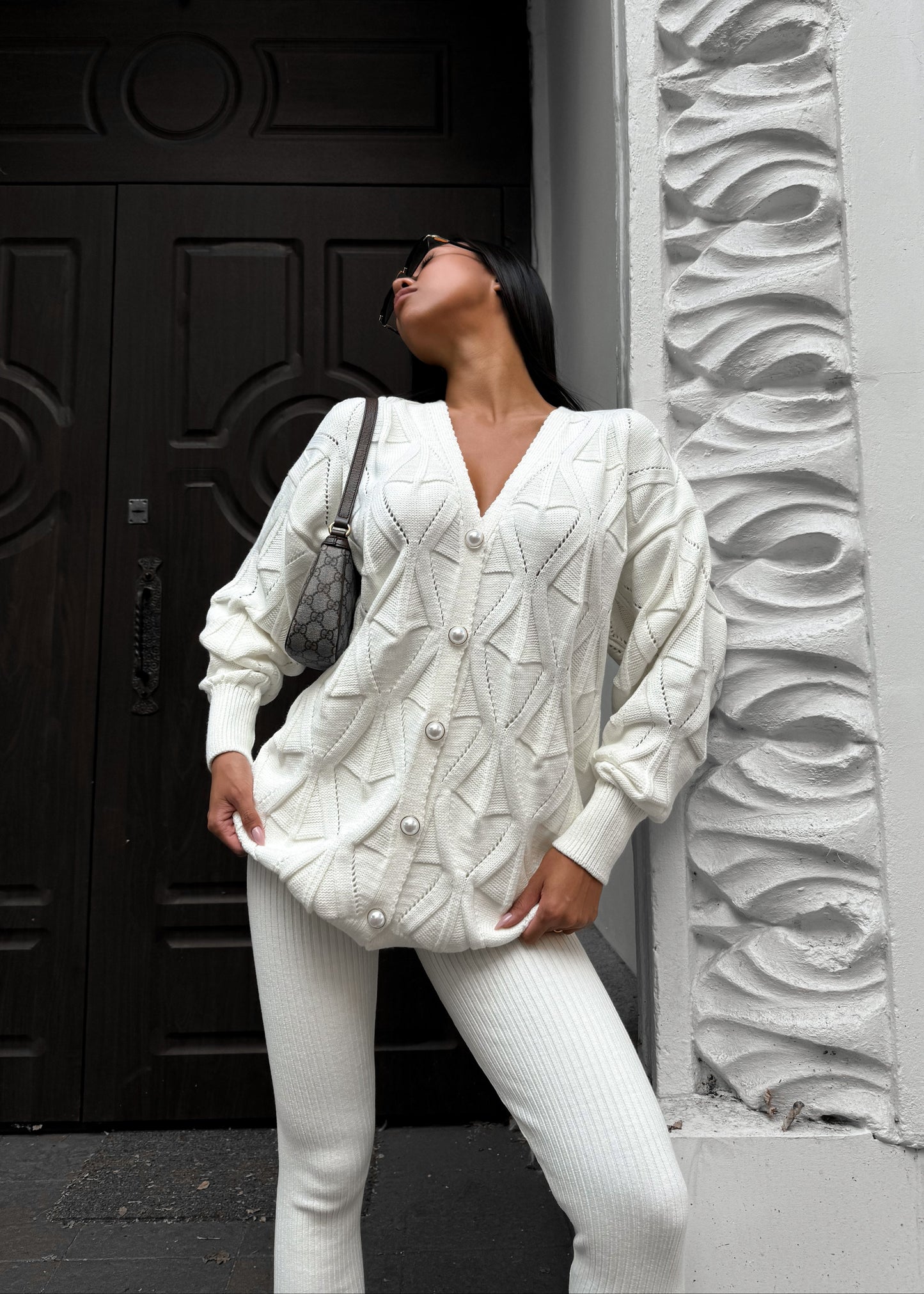 Кардиган фактурної в'язки