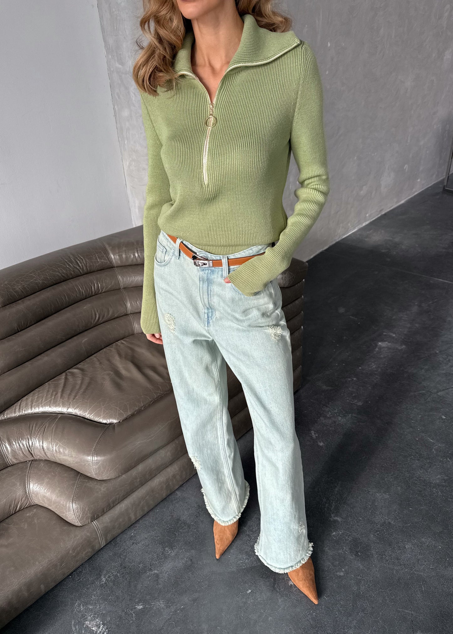 Джемпер на блискавці з вовни