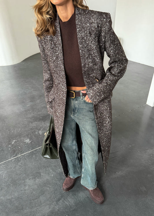 Зимове подовжене пальто