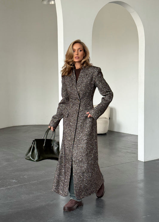 Зимове подовжене пальто