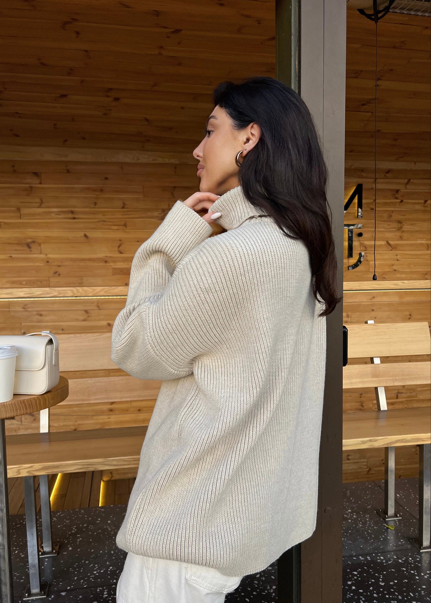 Об'ємний светр