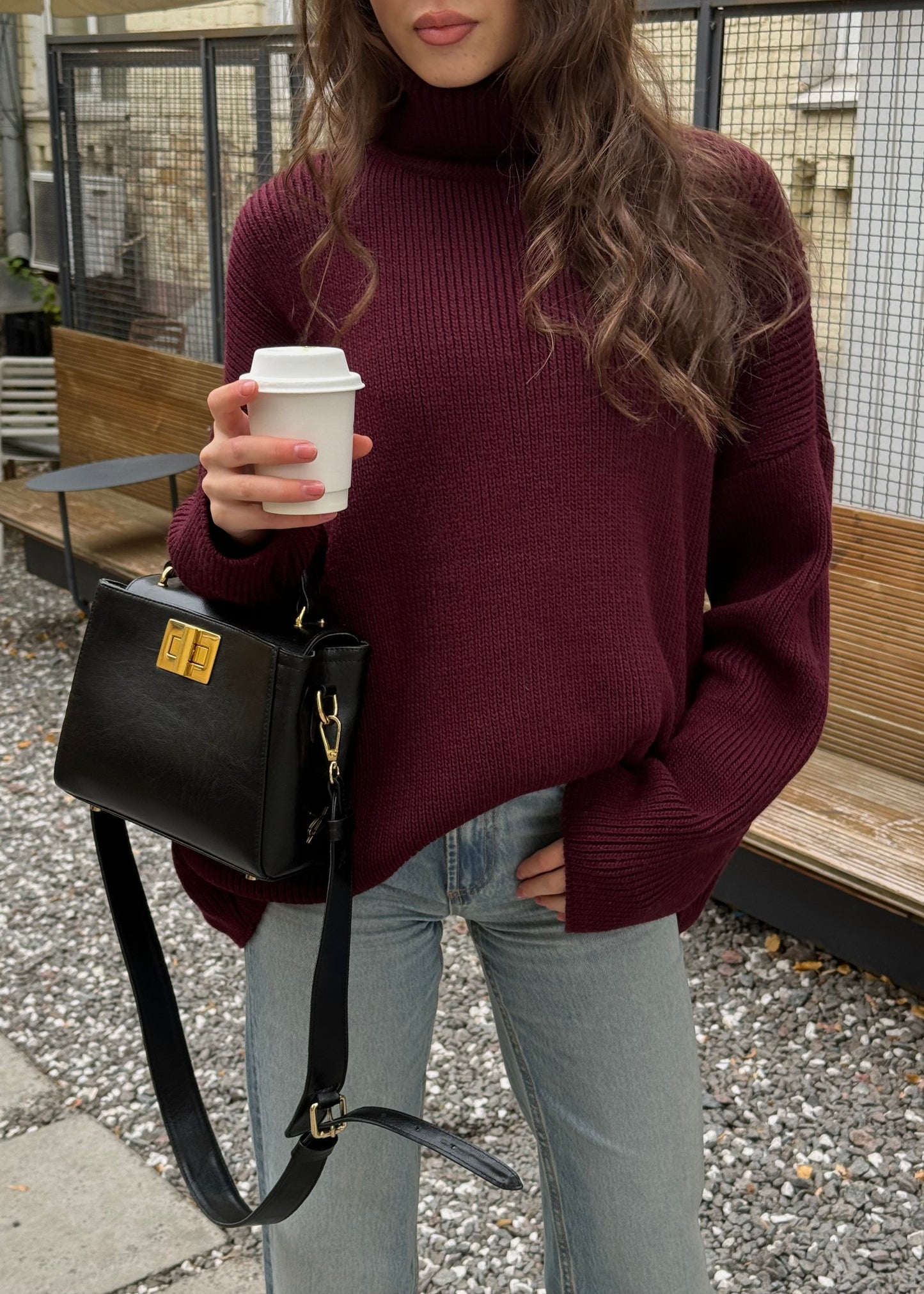 Об'ємний светр