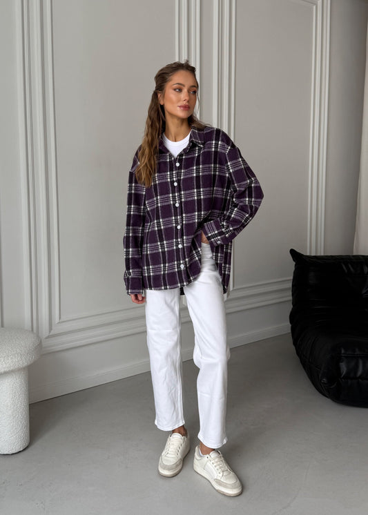 Сорочка з акцентним розрізом