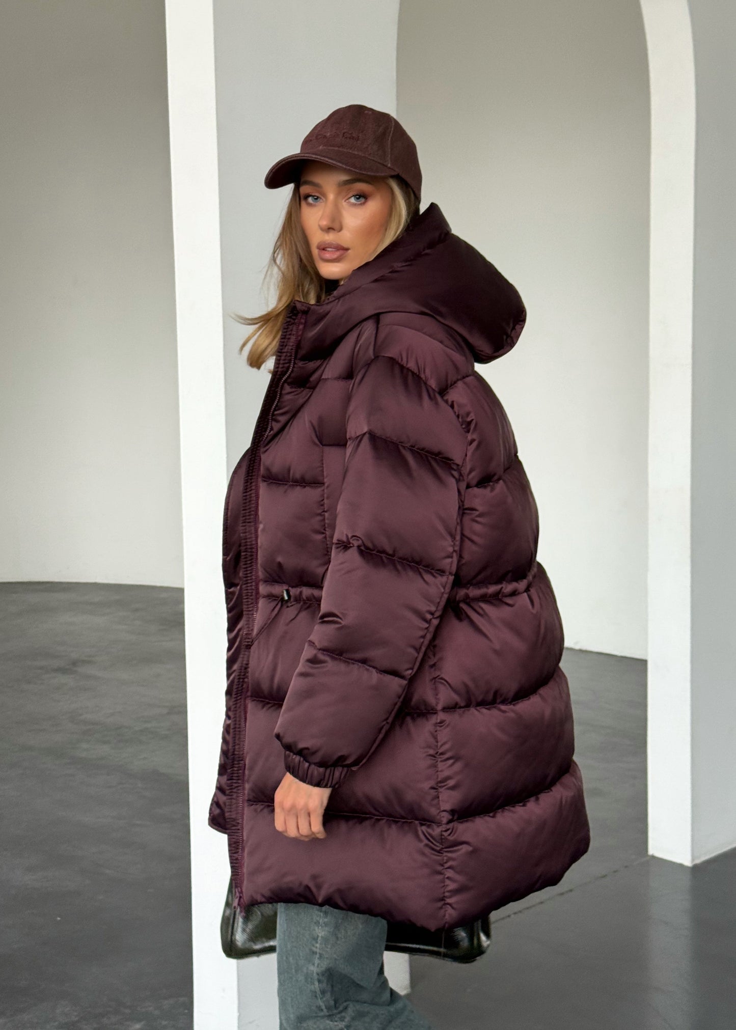 Подовжений пуфер з кулискою на талії