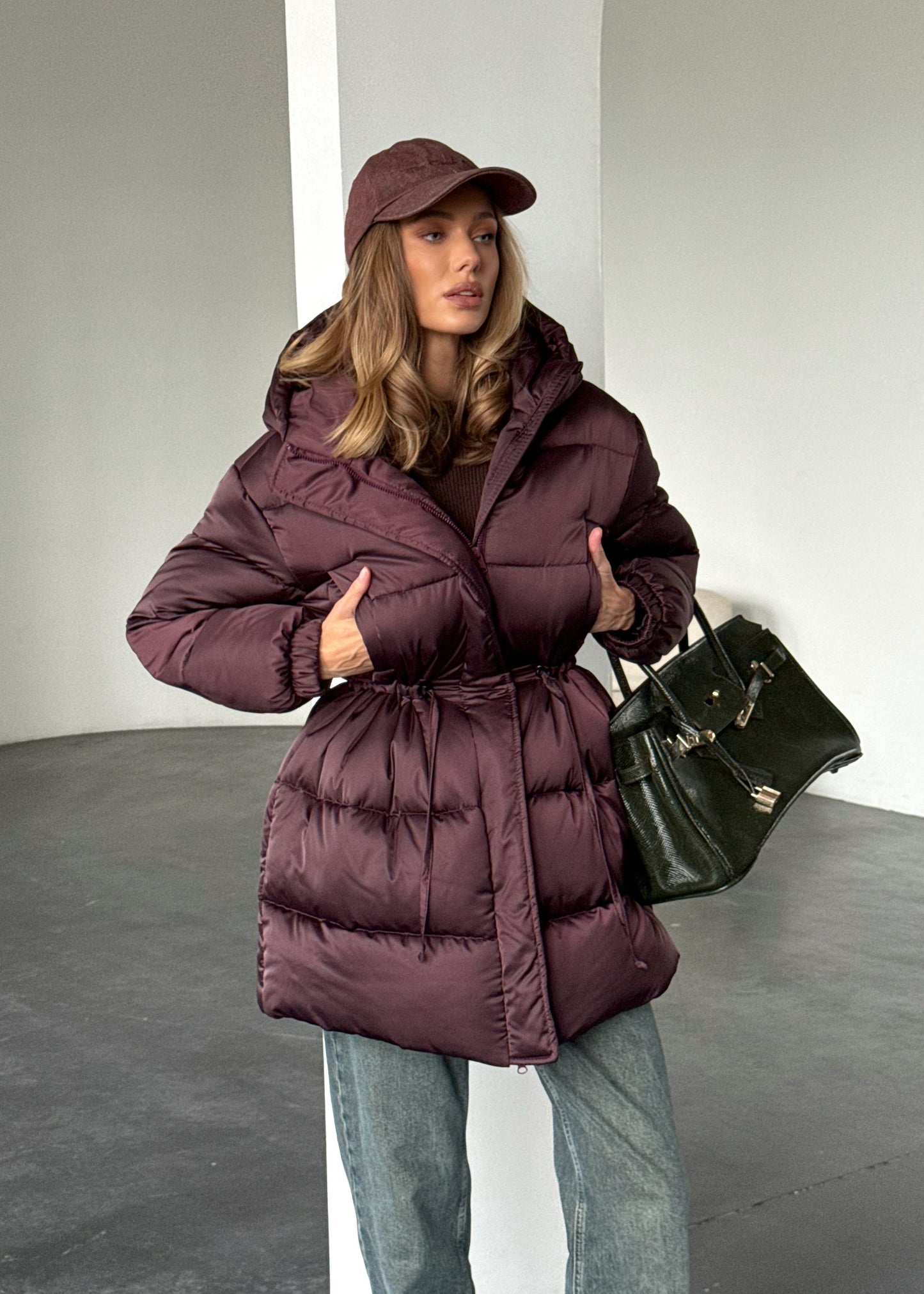 Подовжений пуфер з кулискою на талії