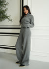 Костюм з кардигану та штанів