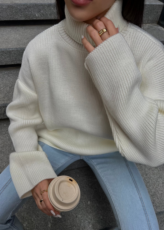 Об'ємний светр