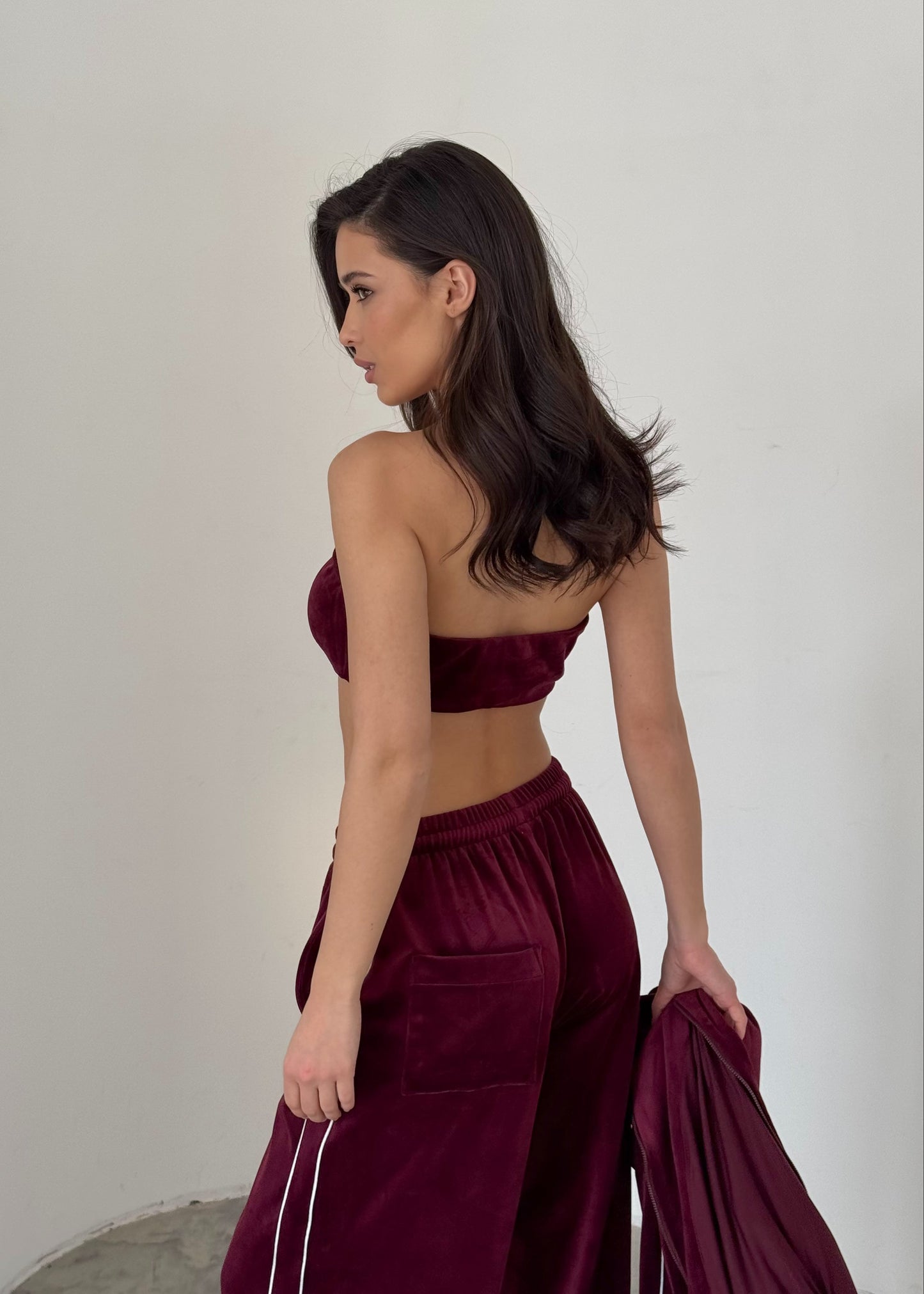 Костюм з трьох елементів