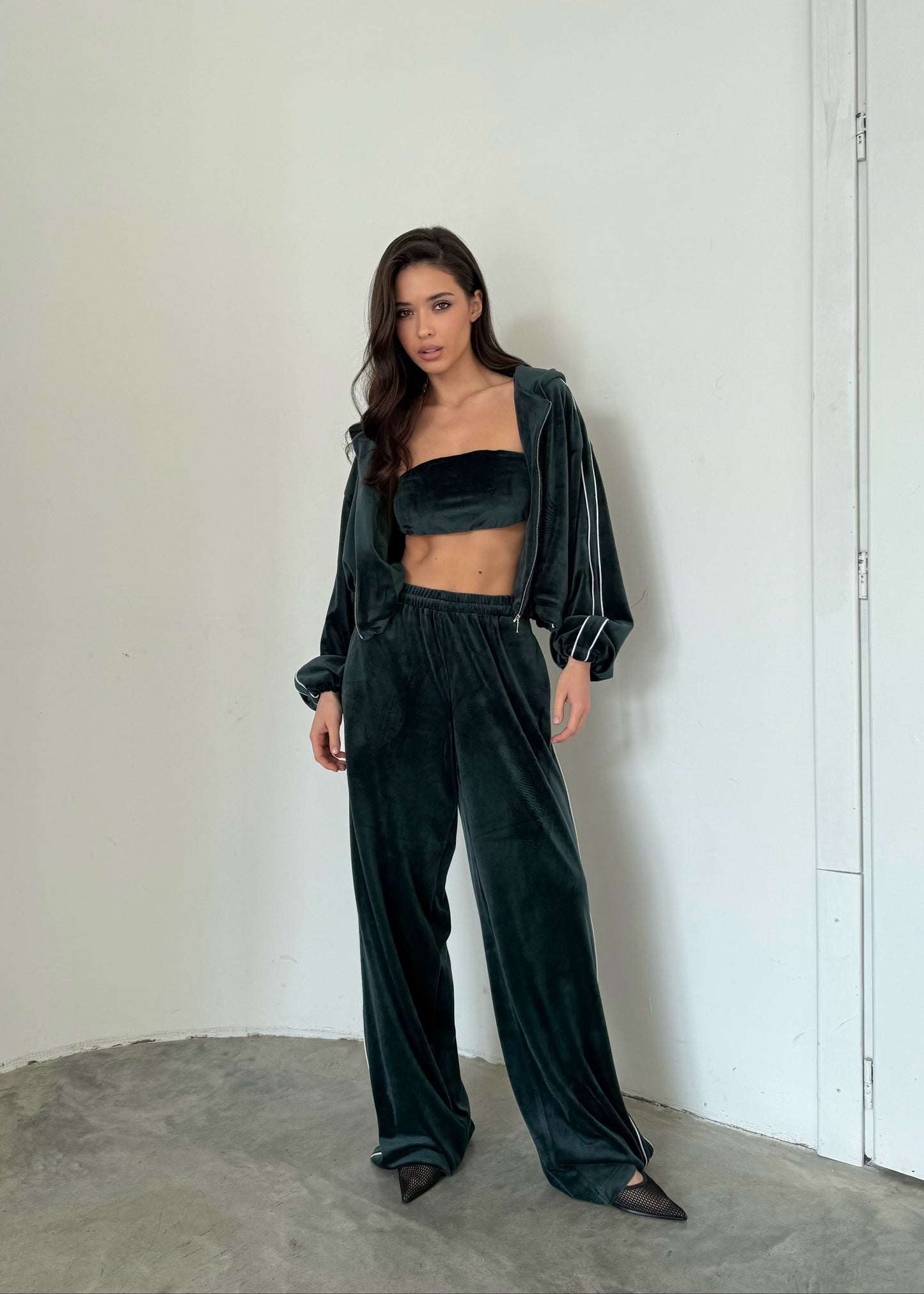 Костюм з трьох елементів