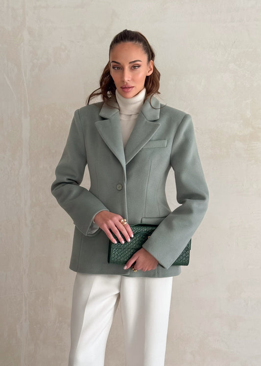 Приталений жакет-пальто