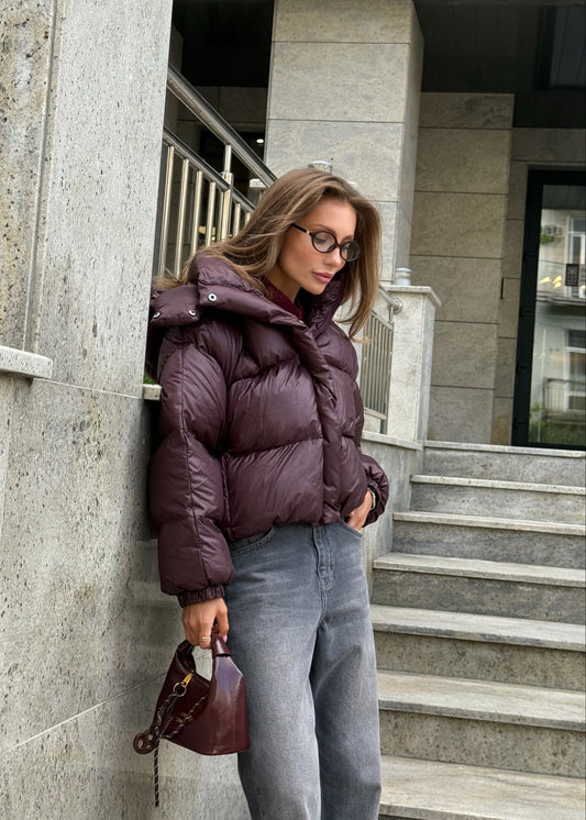 Вкорочений пуфер в кольорі бургурнді