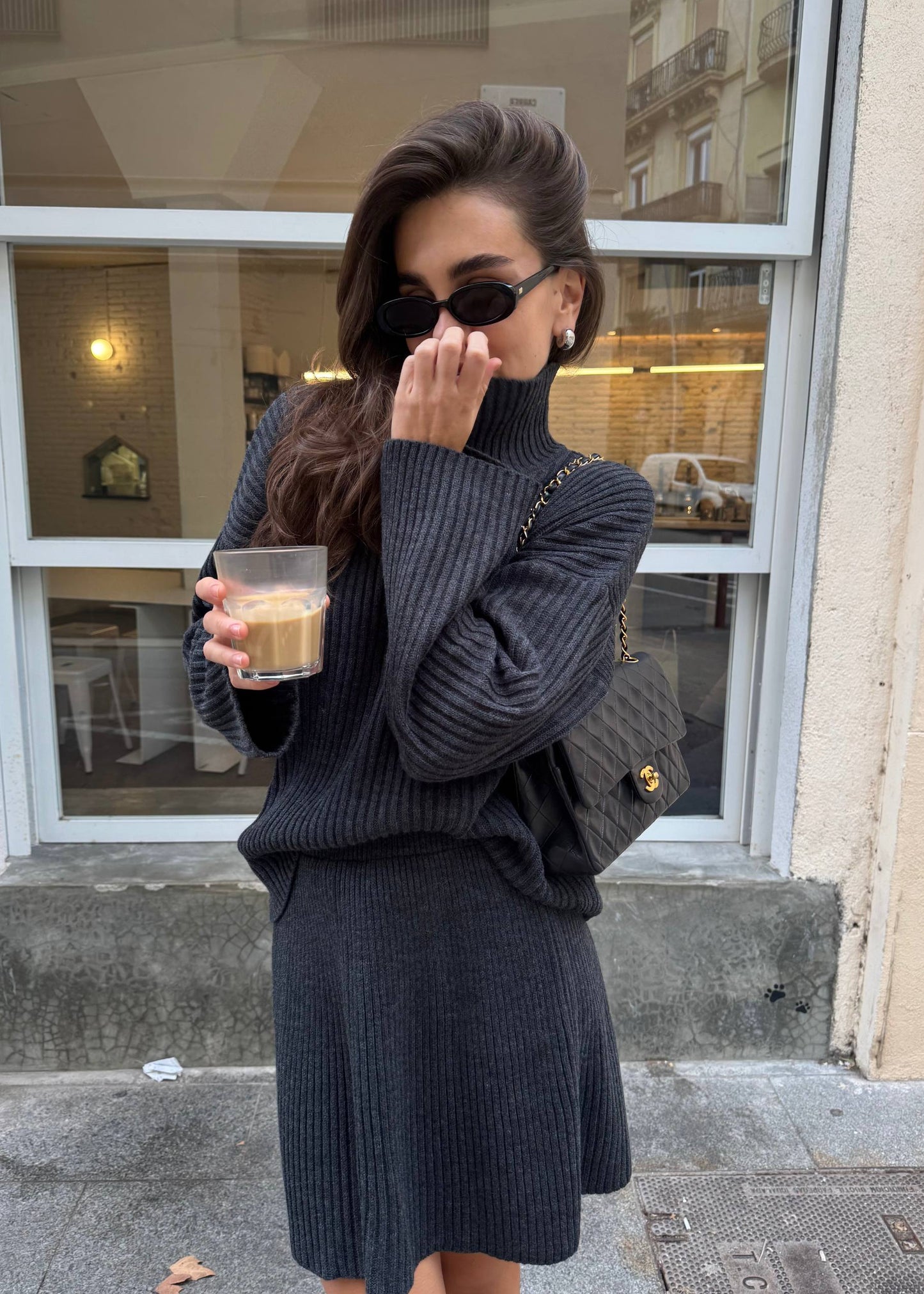 В'язаний сет зі спідницею