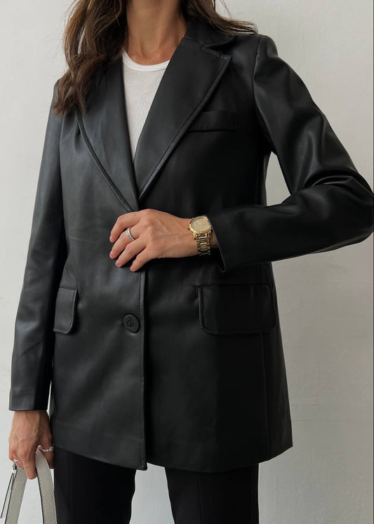 Жакет з екошкіри